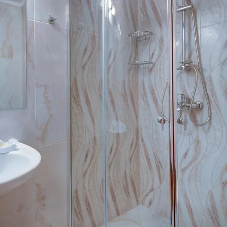 Artur Vip Club 4* Święty Włas