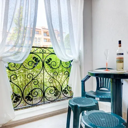 Hotel apartamentowy Artur Vip Club 4*